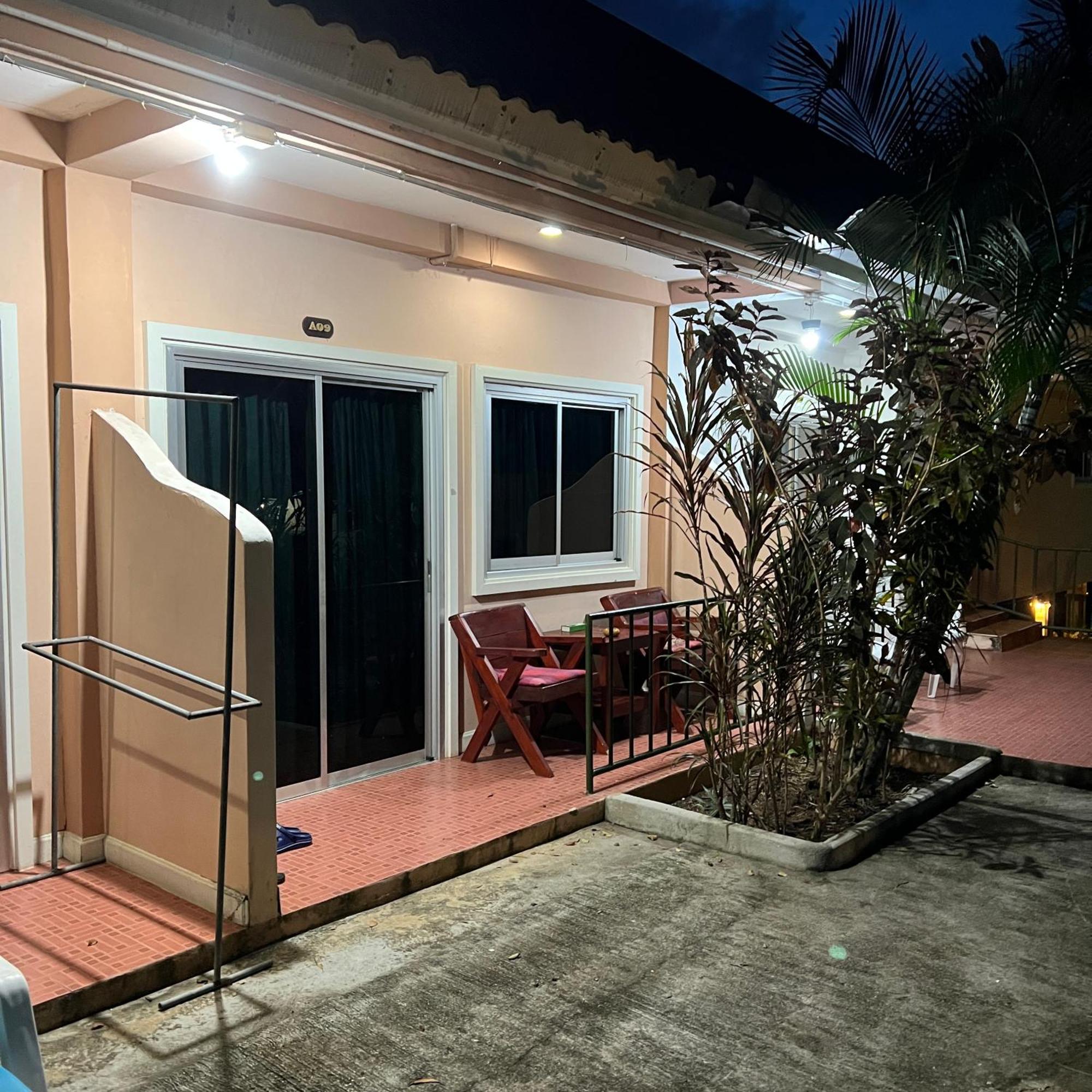 Kata Villa Merit Hill Bungalows Karon Exterior foto