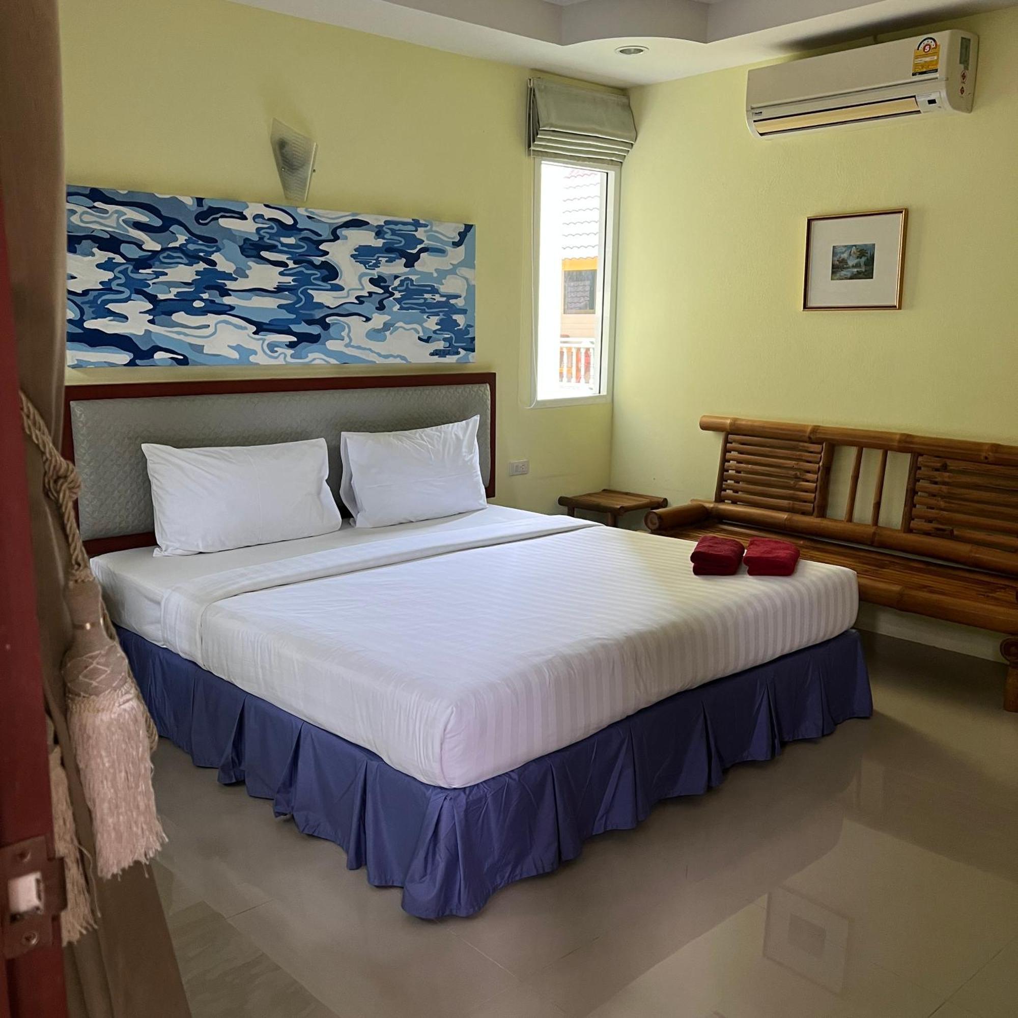 Kata Villa Merit Hill Bungalows Karon Exterior foto